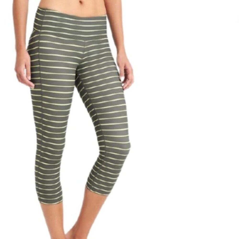 Athleta Stripes Chaturanga Capri Leggings Green Small